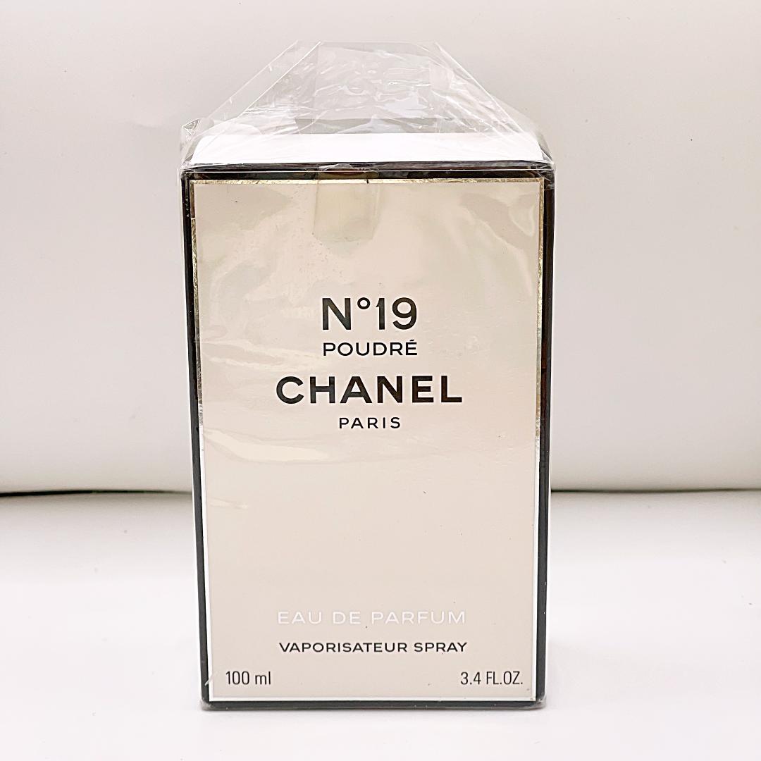 未使用 CHANEL シャネル N°19 オードパルファム 香水 100ml