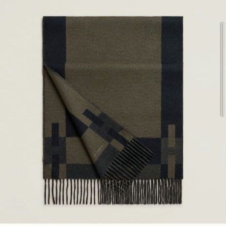 エルメス　カシミヤマフラー《Hパッサン》