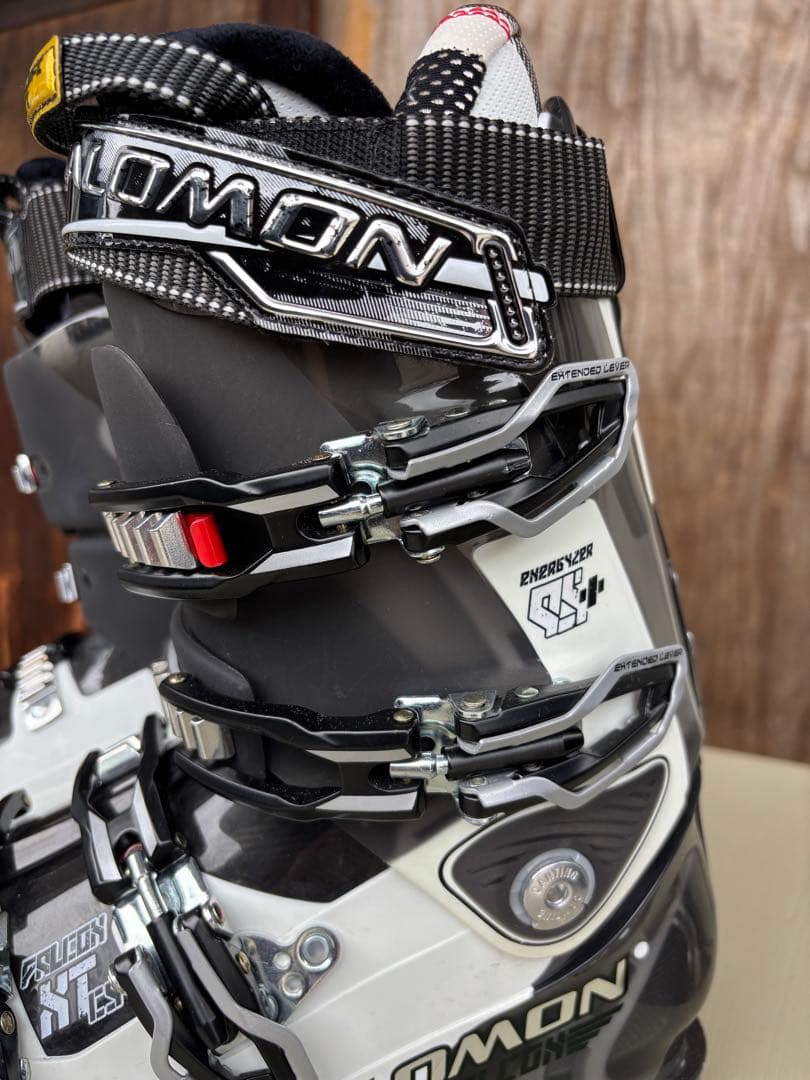 サロモン　ファルコンXT CS