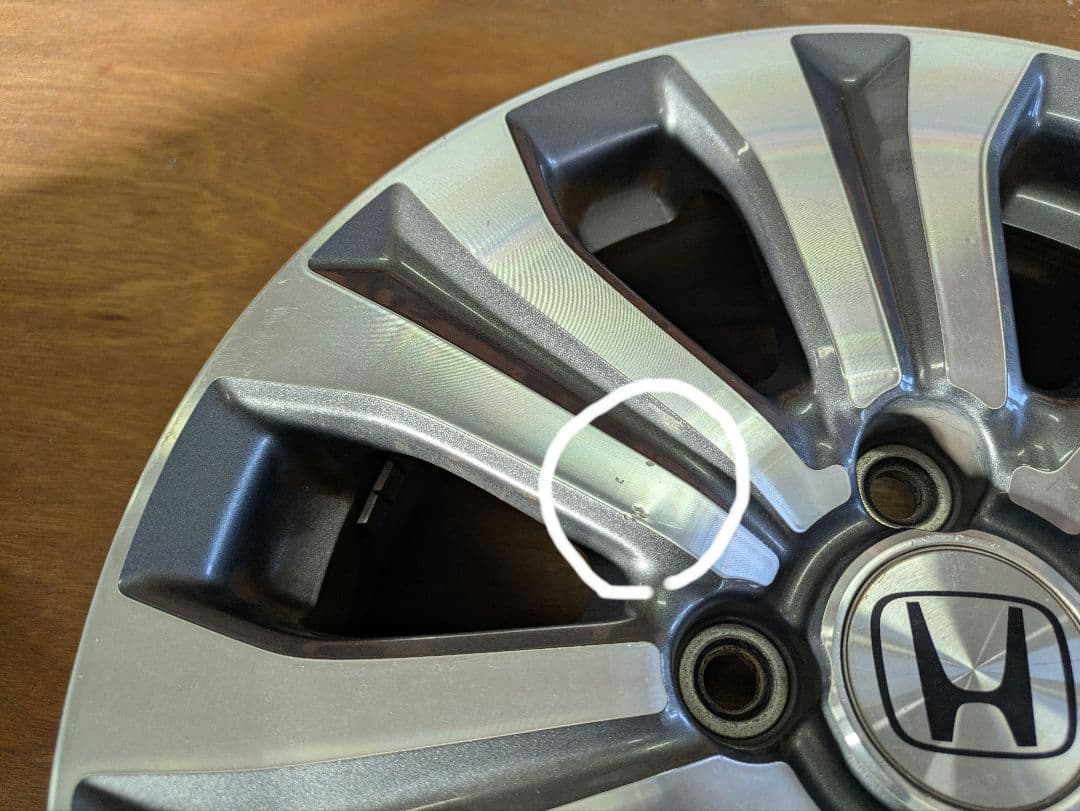 フリードスパイクGB３　アルミホイール 15インチその１