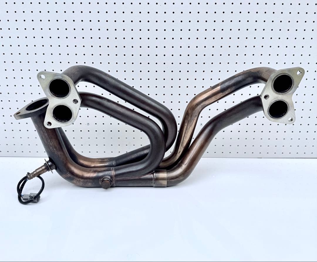 美品!★REVOLUTIONエキマニキャタライザー★86・BRZ・ZN6/ZC6