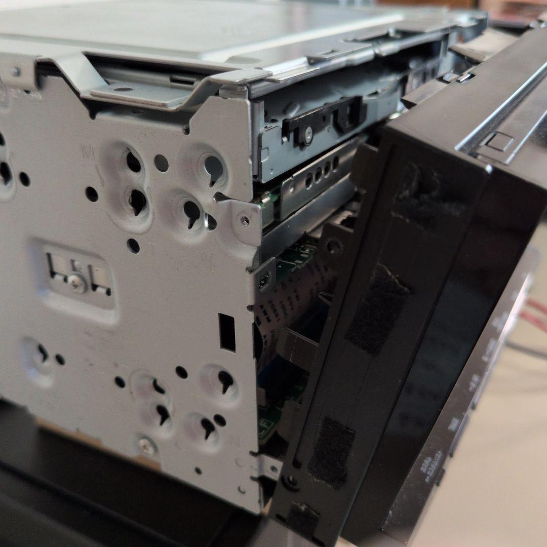 26 モニター外されてます。ジャンク品カロッツェリア AVIC-ZH0007