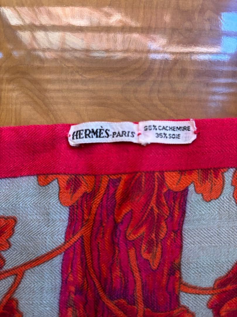 HERMES 赤い鳥デザイン マフラー