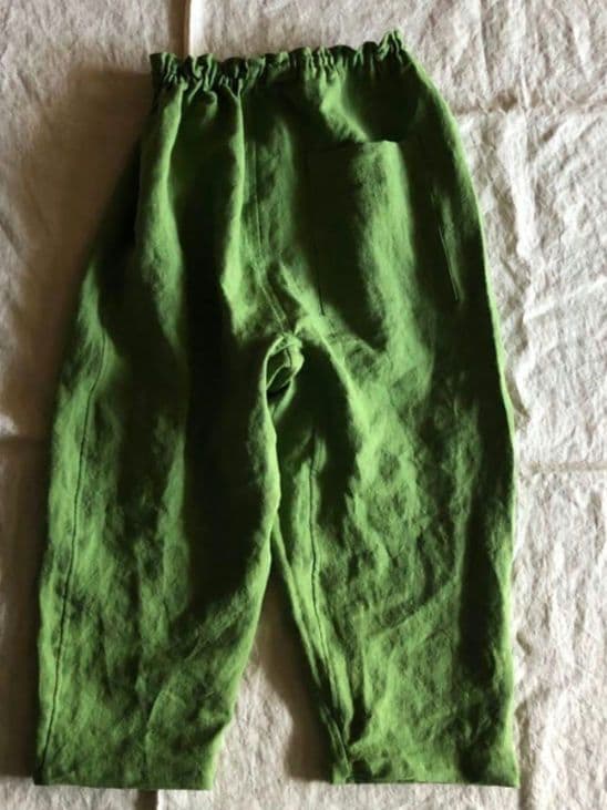 リネンパンツ　 アップルグリーン