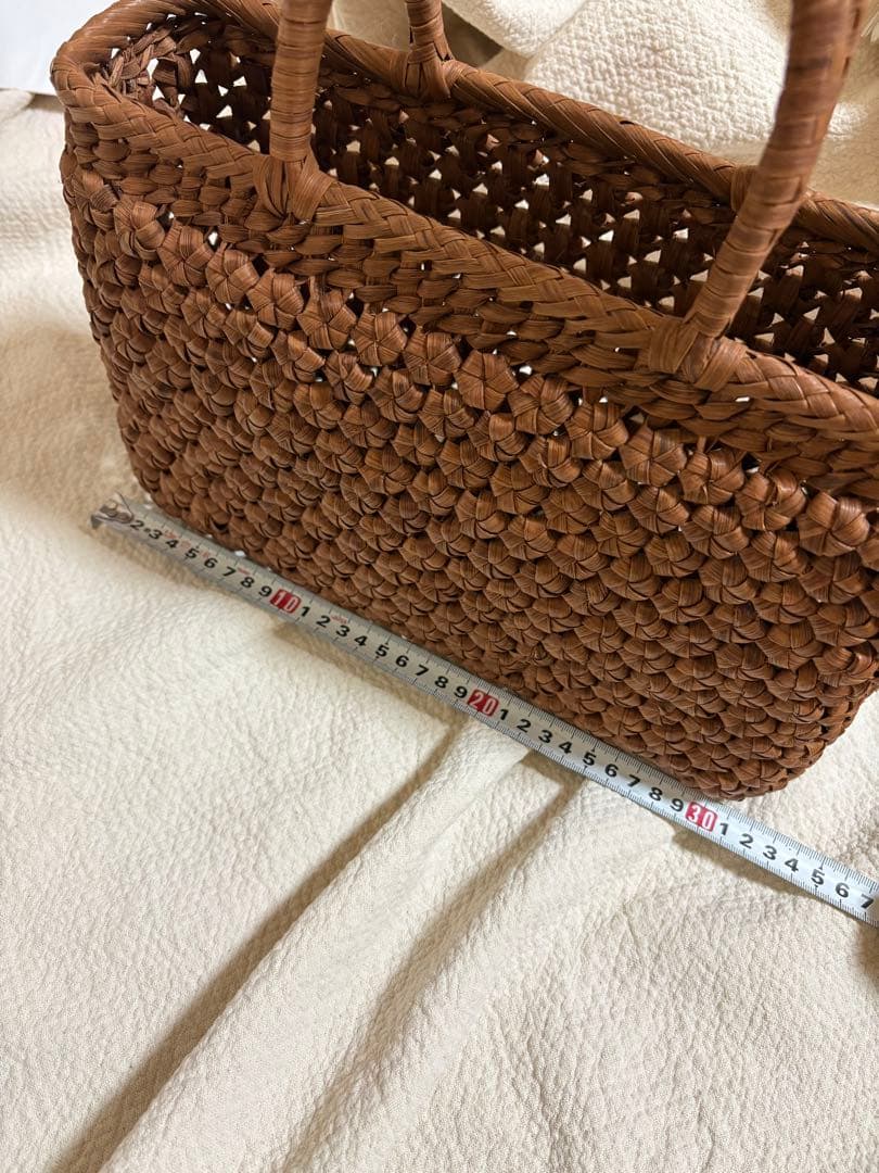 最終のお値下げ！カゴアミドリ購入　国産山葡萄かごバッグ　六角花結び