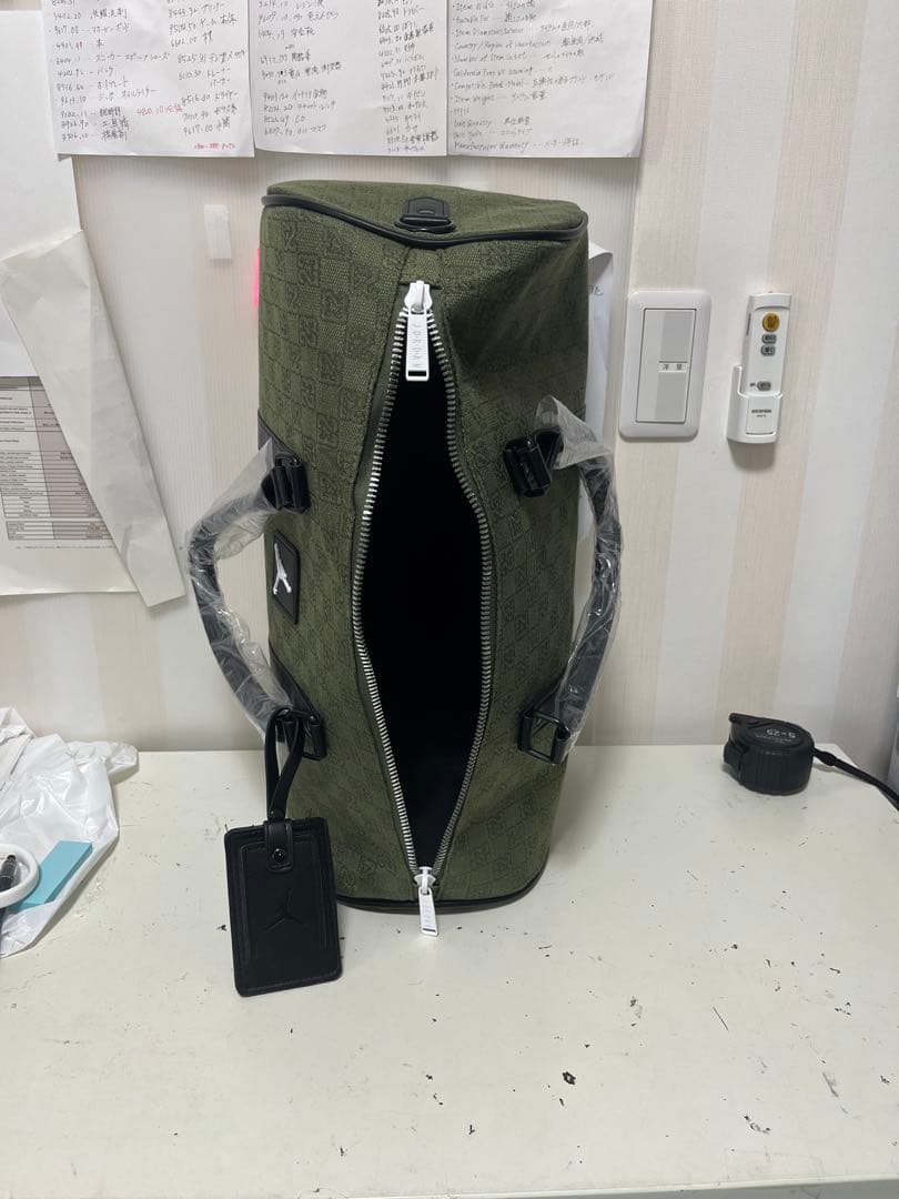 Jordan ボストンバッグ オリーブグリーン　未使用