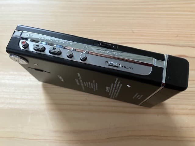 超希少美品 整備済完全動作品 SONY Walkman WM-F203 ブラック