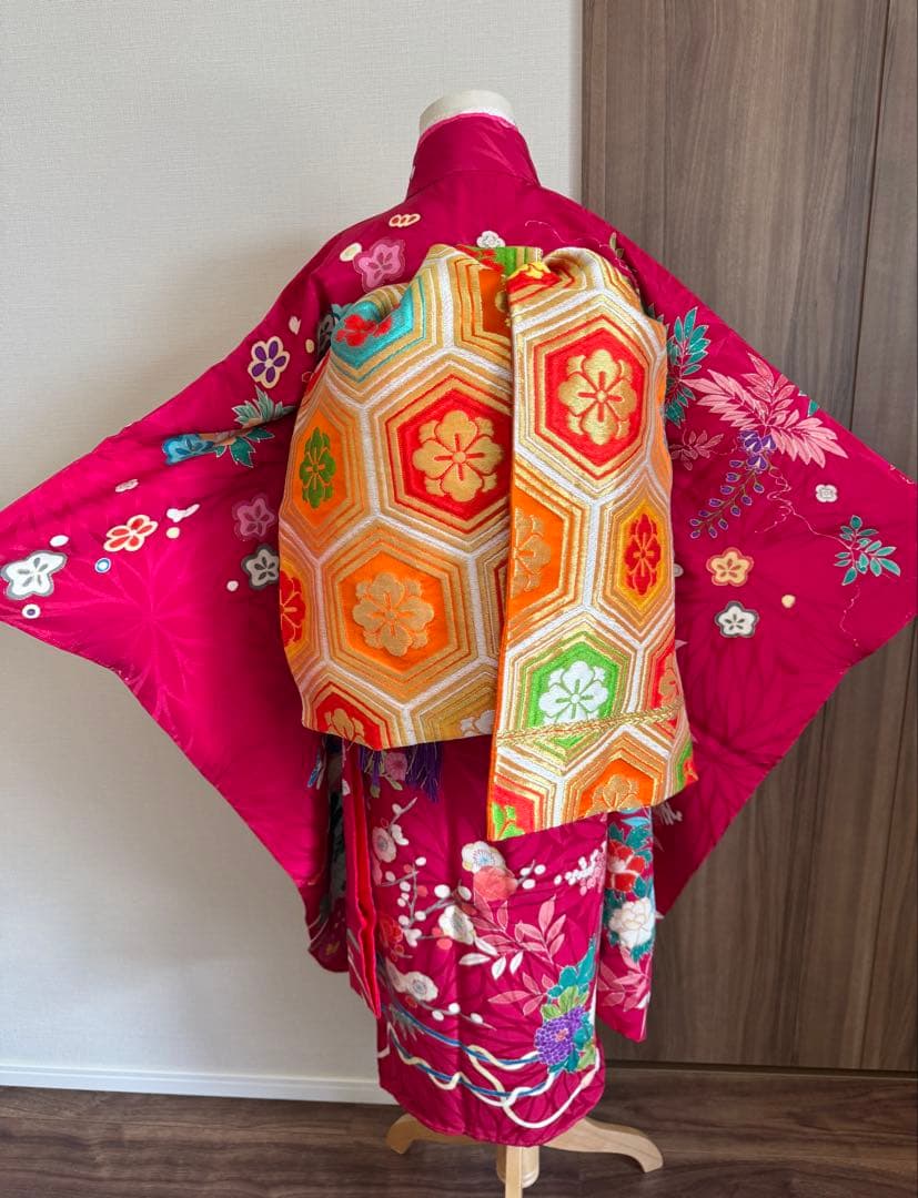 七五三に★アンティーク　正絹　ワイン色に四季の花々と花籠、花車　七歳着物セット