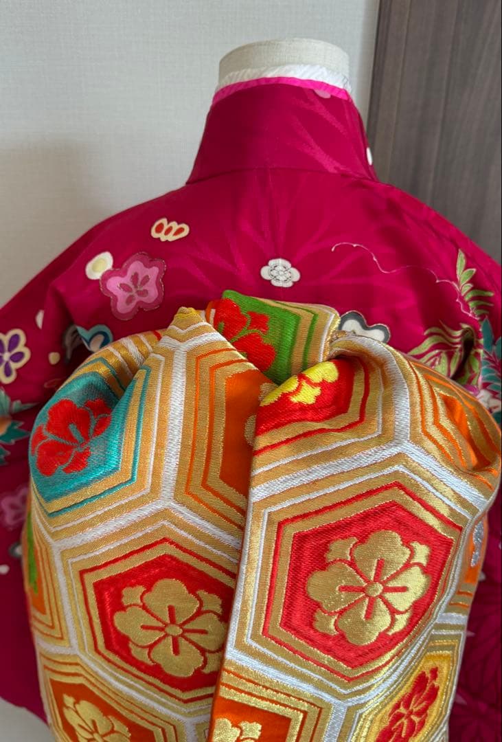 七五三に★アンティーク　正絹　ワイン色に四季の花々と花籠、花車　七歳着物セット