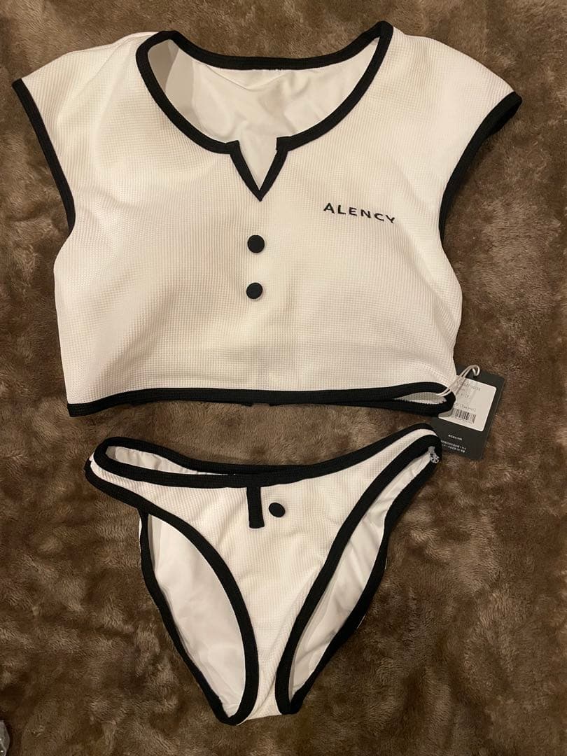 ALENCYリブニットビキニ