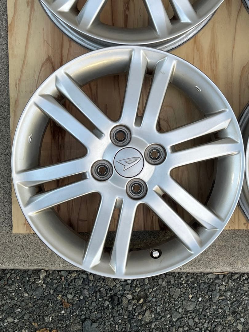 ダイハツ　タントエグゼ　純正ホイール　15インチ