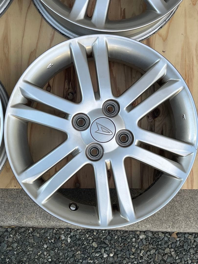 ダイハツ　タントエグゼ　純正ホイール　15インチ