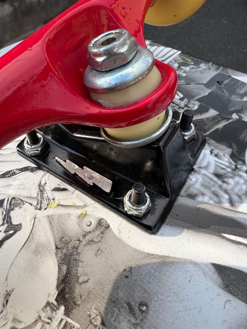 AND SUNS スケートボード