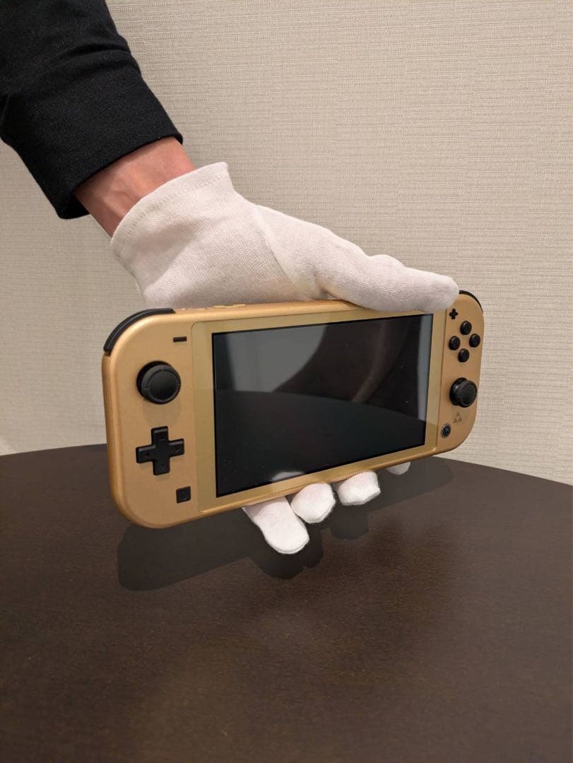 Nintendo Switch Lite ハイラルエディション