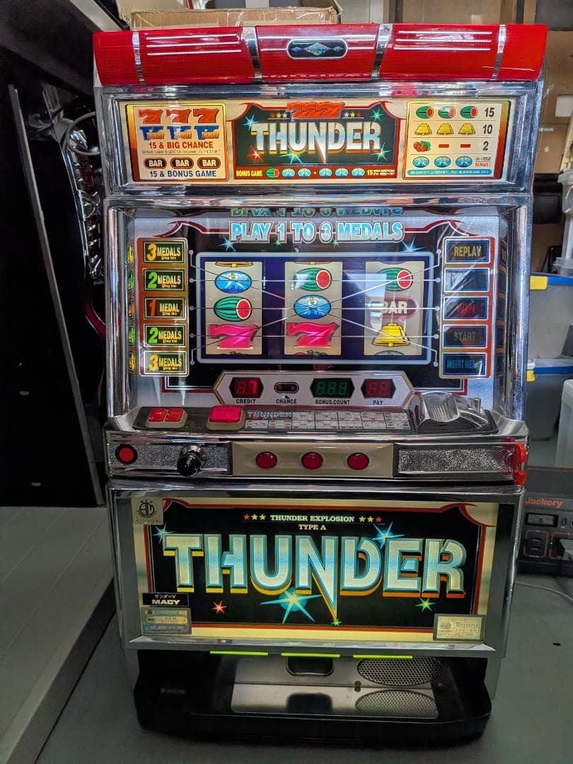 パチスロ　サンダーV実機　４号機　アルゼ　メーシー　スロット　家スロ