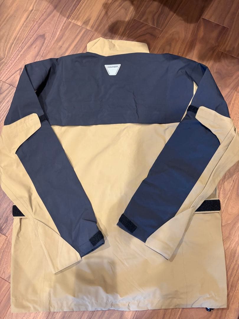 ゴアテックス　GOLDWIN 防水　レインスーツGORETEX 上下セット