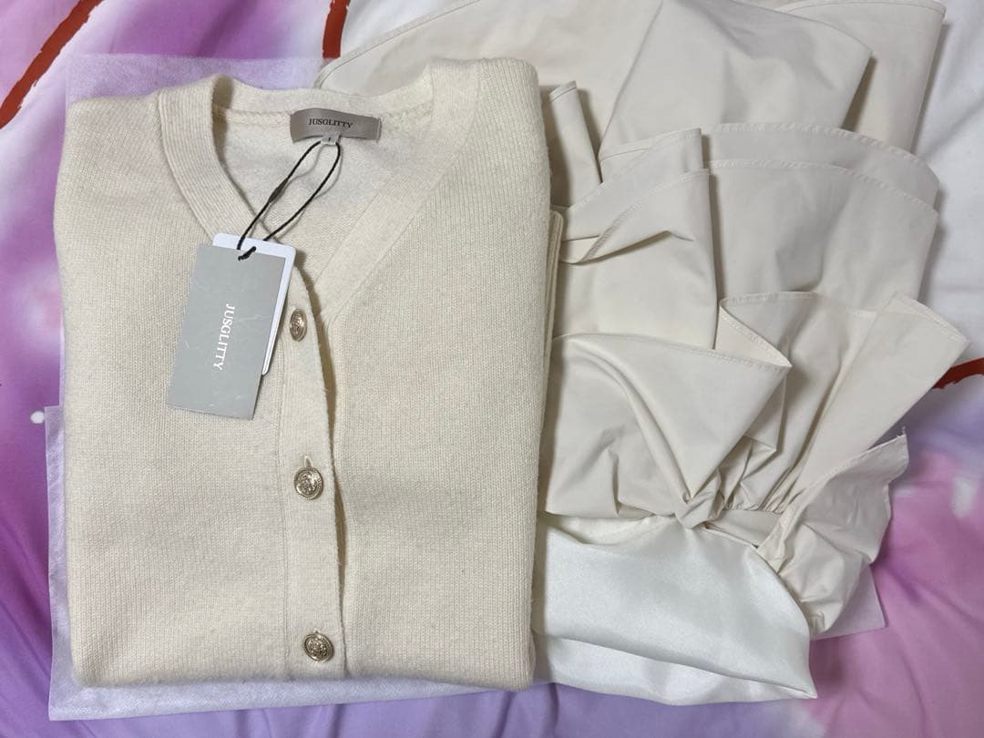 【新品未使用】JUSGLITTY カーデ×ペプラムワンピSET