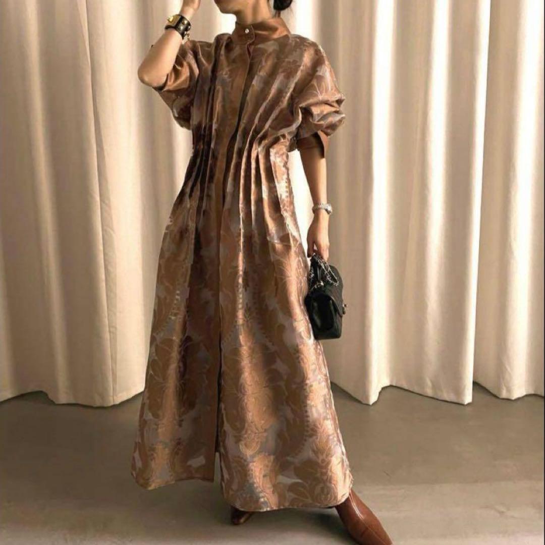 Ameri アメリ　und sheer jacquard tuck dress