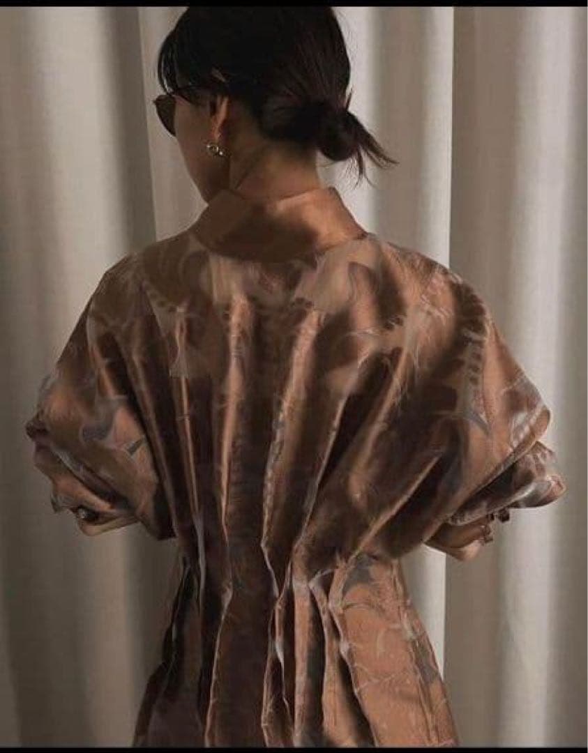 Ameri アメリ　und sheer jacquard tuck dress