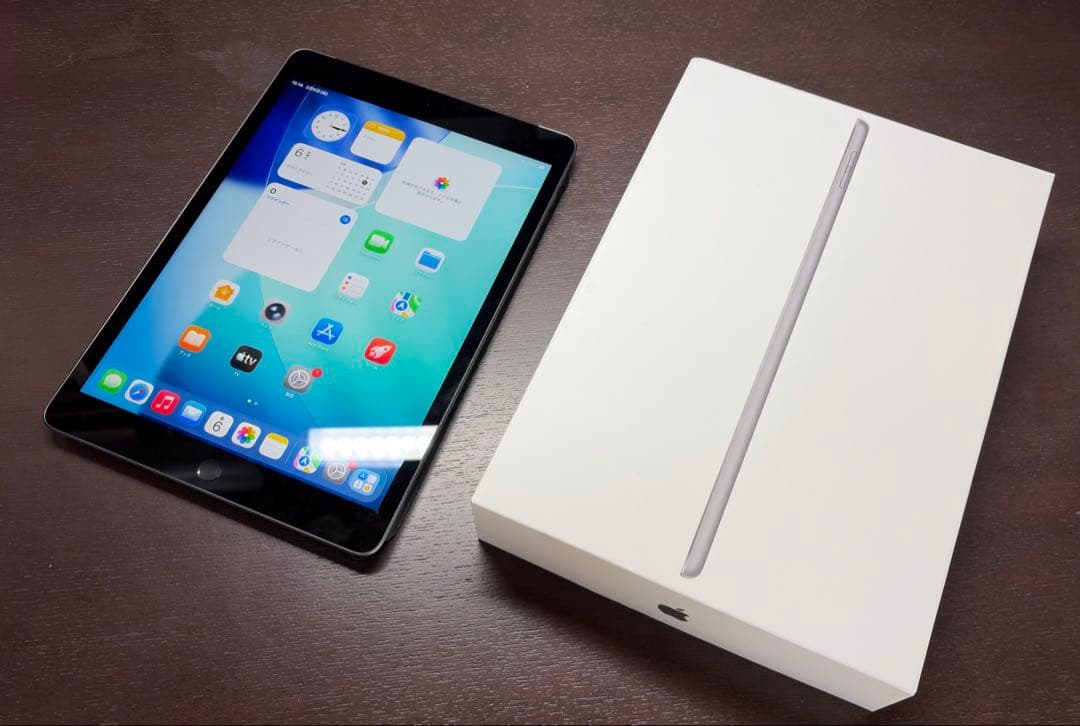 美品 iPad 第9世代 Wi-Fi＋Cellular 64GB 付属品完備