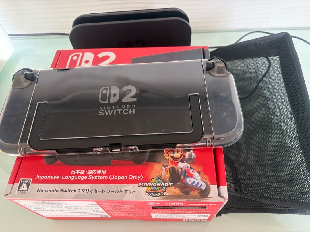 マリオカート Switch 2 本体 保護シール、ケース、お出かけケース付き