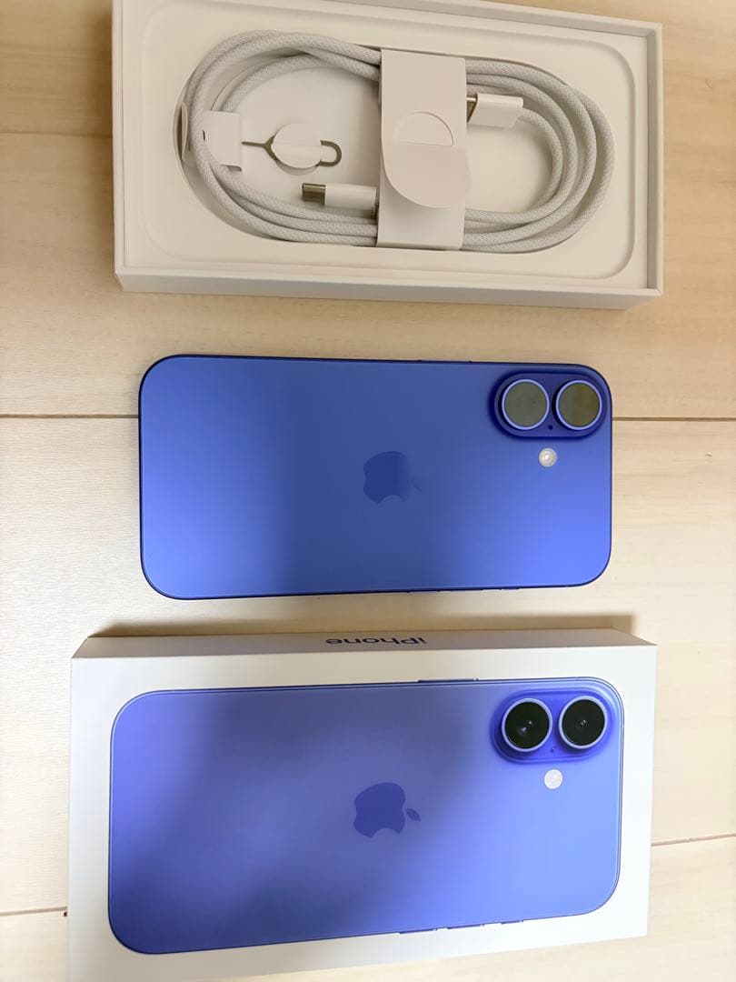 iPhone16 128GB ウルトラマリン SIMフリー バッテリー100%
