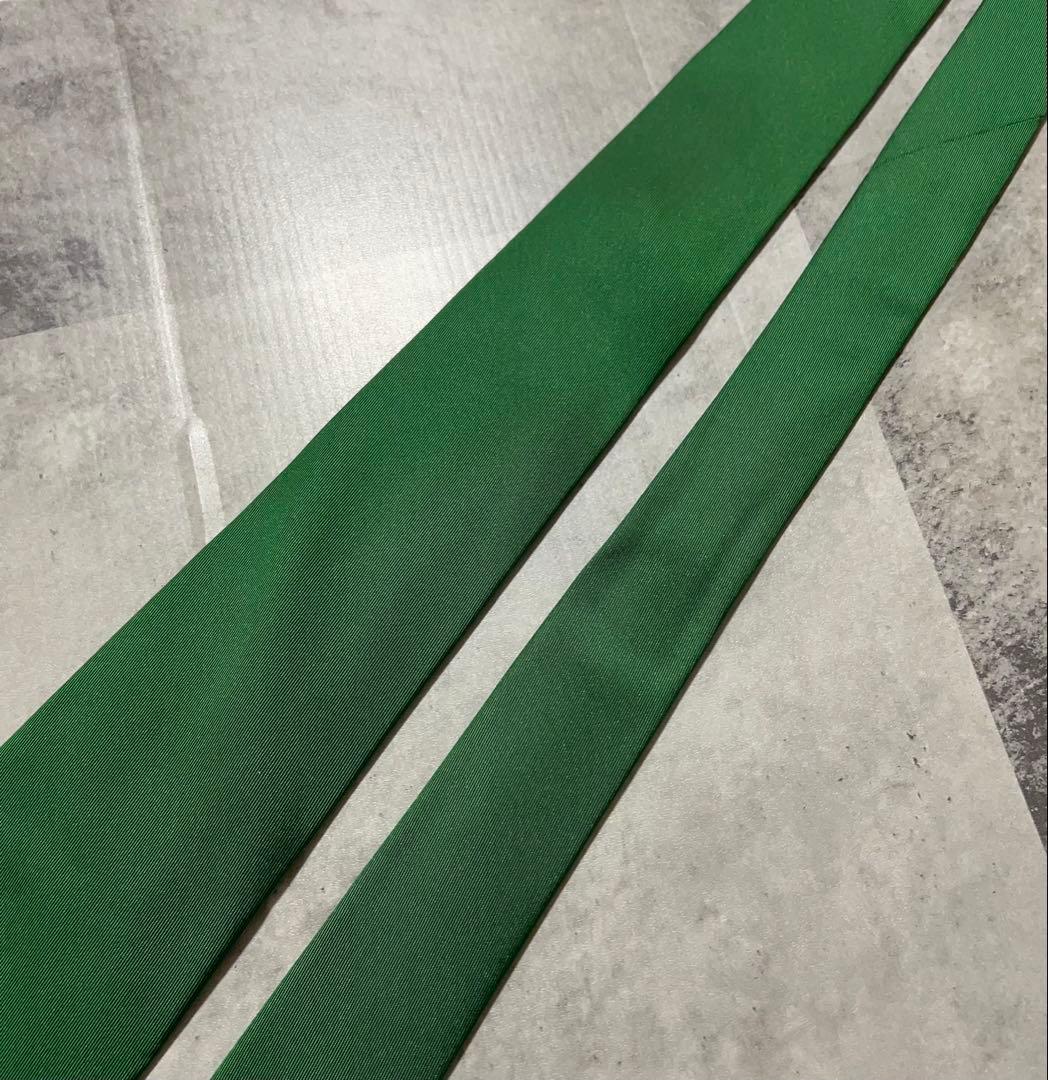 HERMES ネクタイ ハイブランド ソリッド グリーン