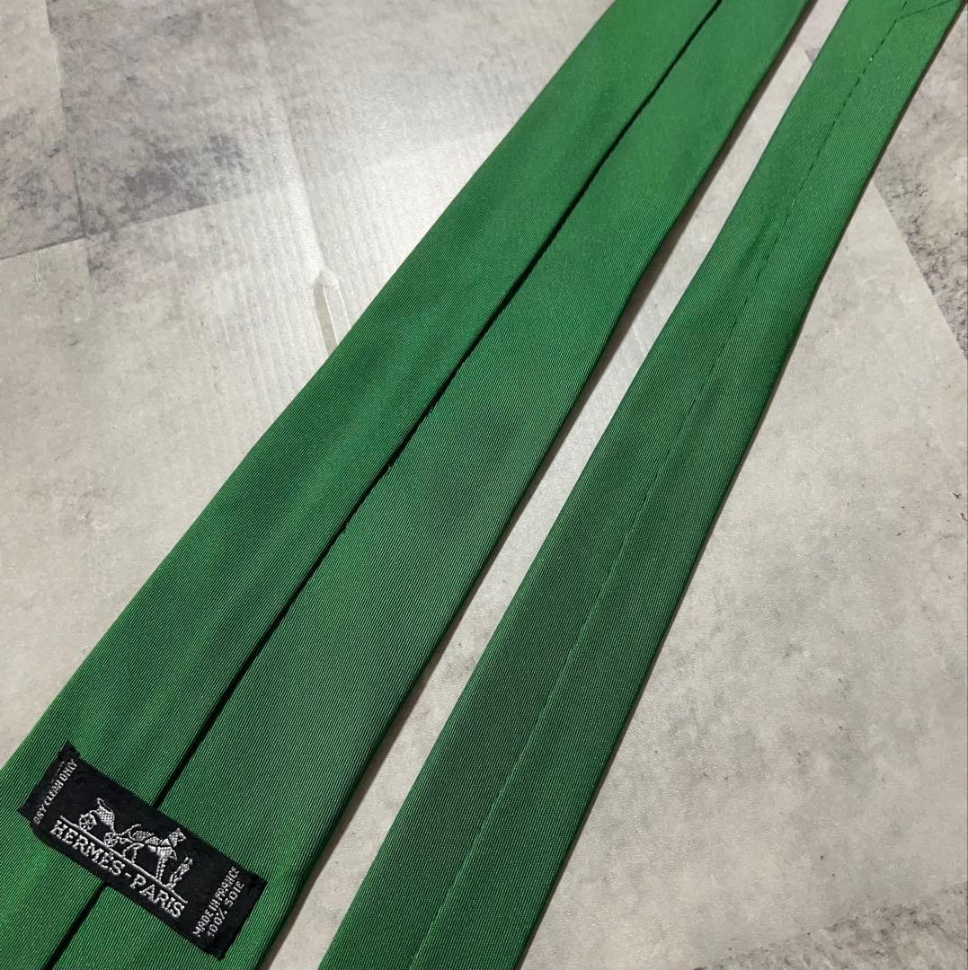 HERMES ネクタイ ハイブランド ソリッド グリーン