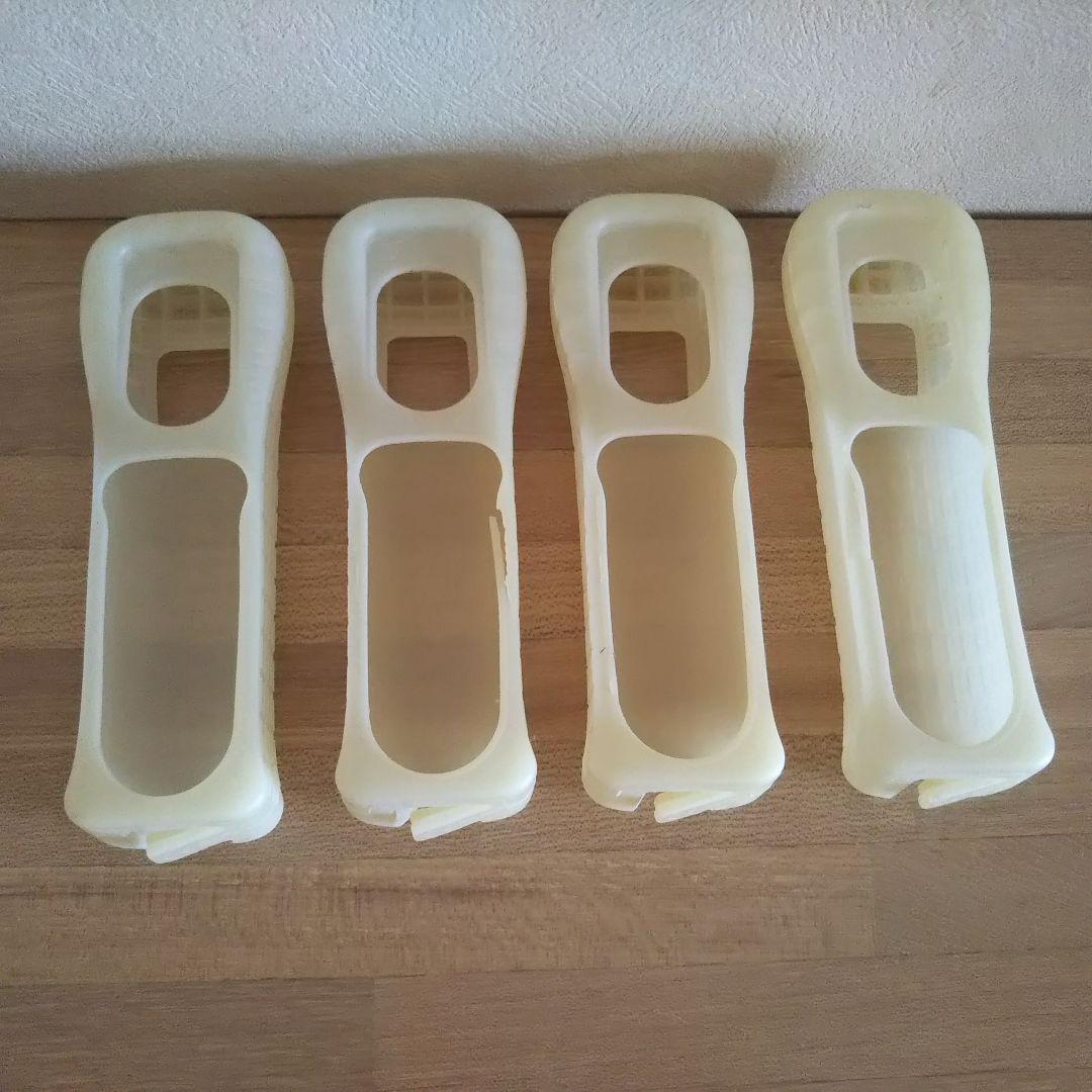 ■【値下】Wii 本体 セット (リモコン4個 ヌンチャク4個付き)