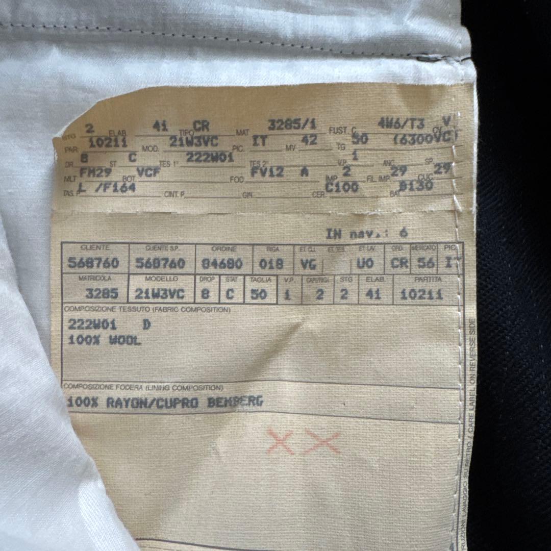 ヴェルサーチ スーツ ストライプ 裏地メデューサ 総裏 黒