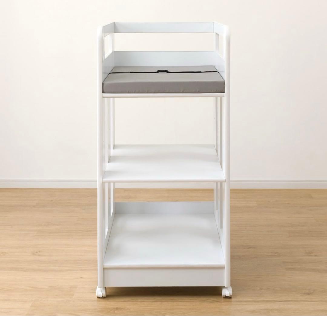 訳あり　新品未使用　ニトリ　移動するオムツ替え台　ベビー家具　直接取引