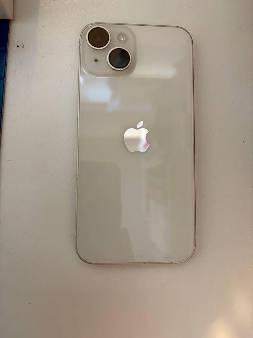 iPhone14本体　ホワイト　128ギガ　SIMロック無し