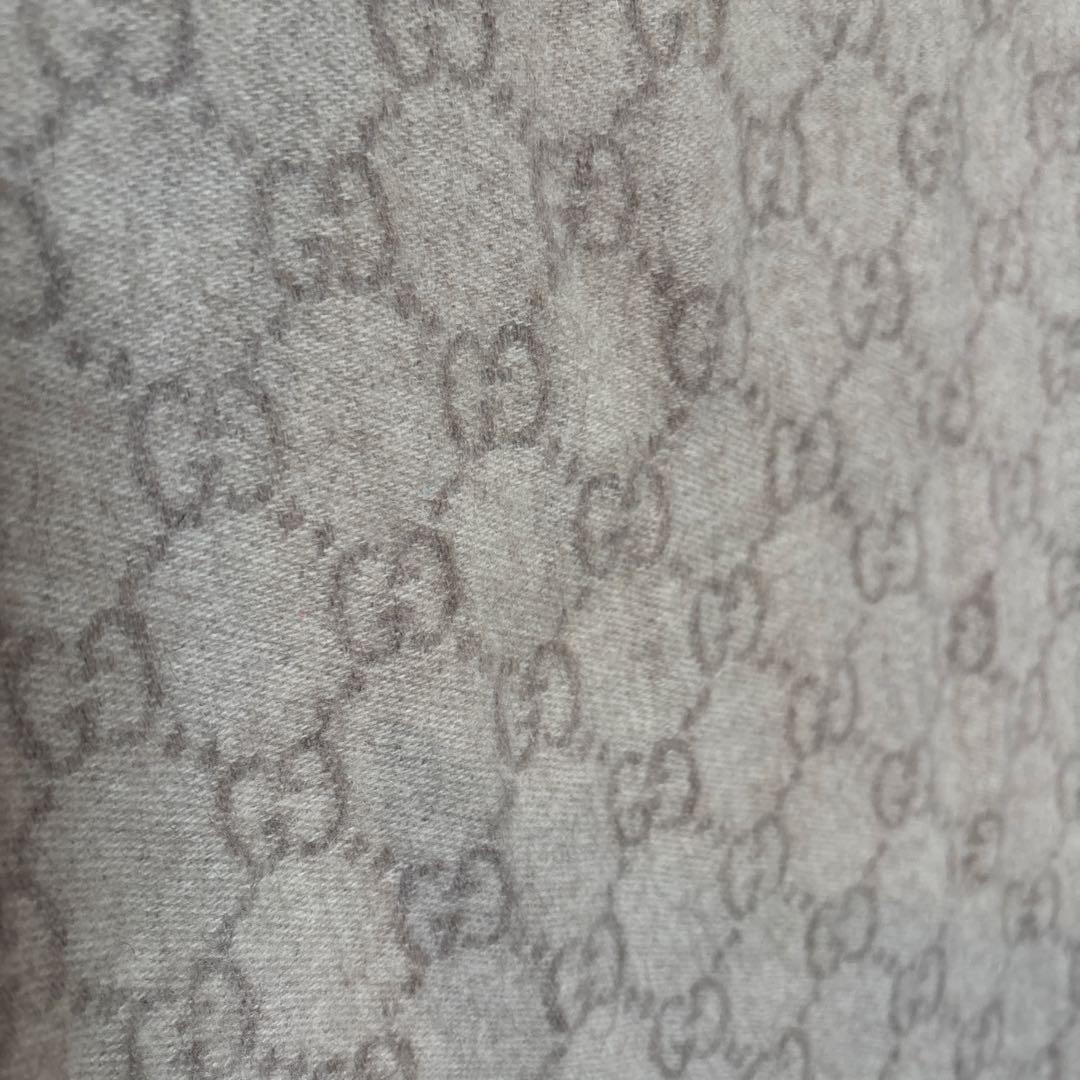 GUCCIマフラー　リバーシブル