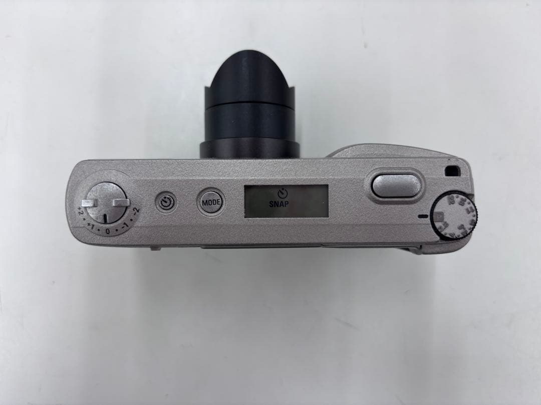 GR1s （デート付）シルバー　コンパクトフィルムカメラ　やや難あり