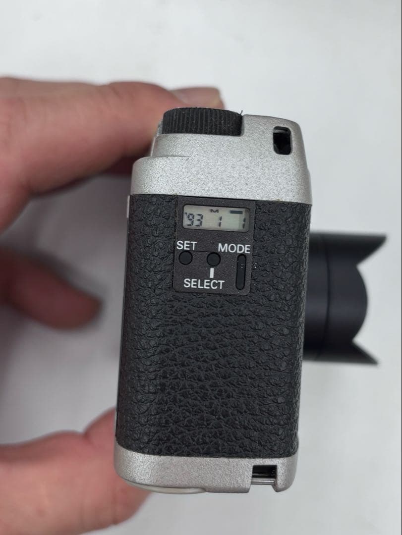 GR1s （デート付）シルバー　コンパクトフィルムカメラ　やや難あり