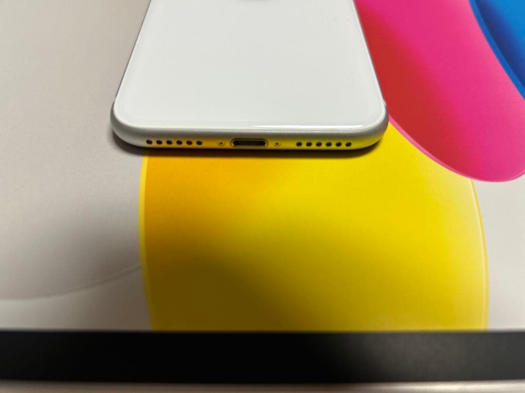 Apple iPhone SE2 ホワイト 本体