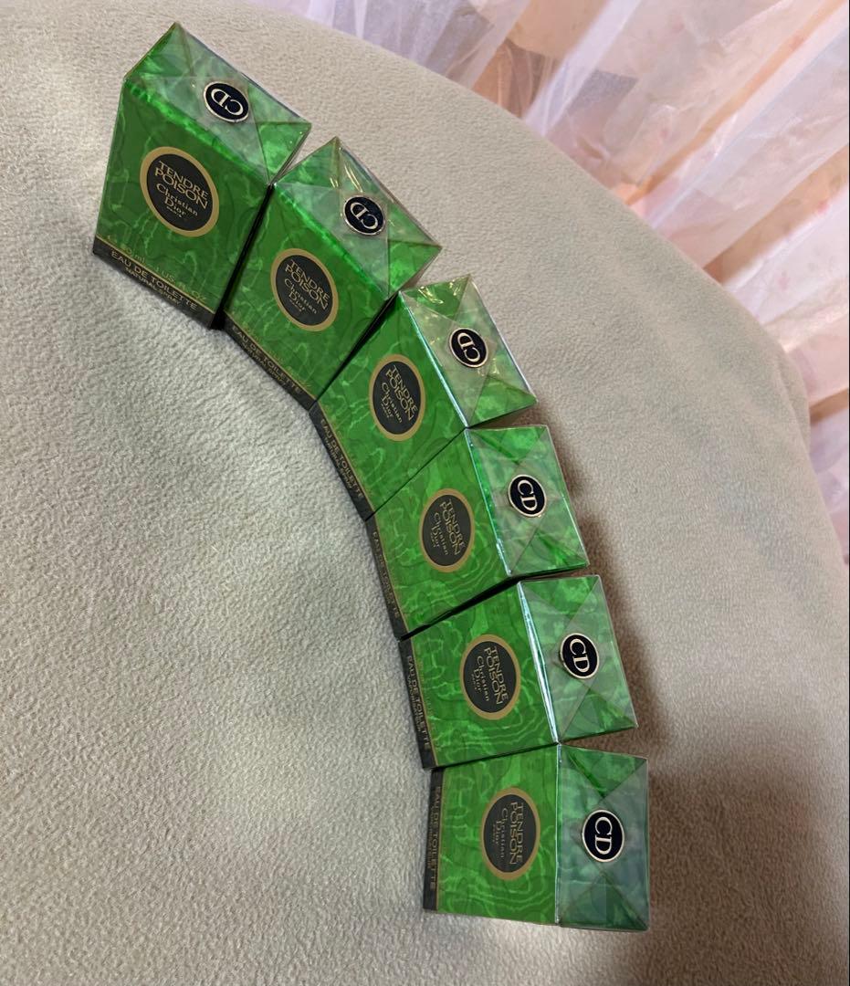 Eau de Toilette 6本セット