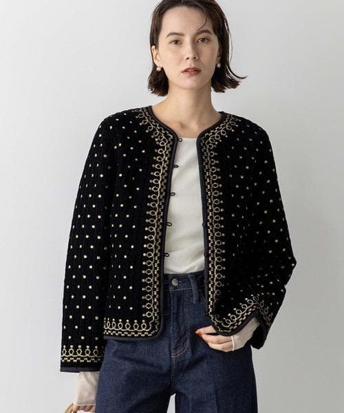 Torrazzo Donna ベロア金刺繍ノーカラージャケット