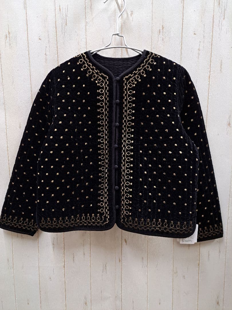 Torrazzo Donna ベロア金刺繍ノーカラージャケット
