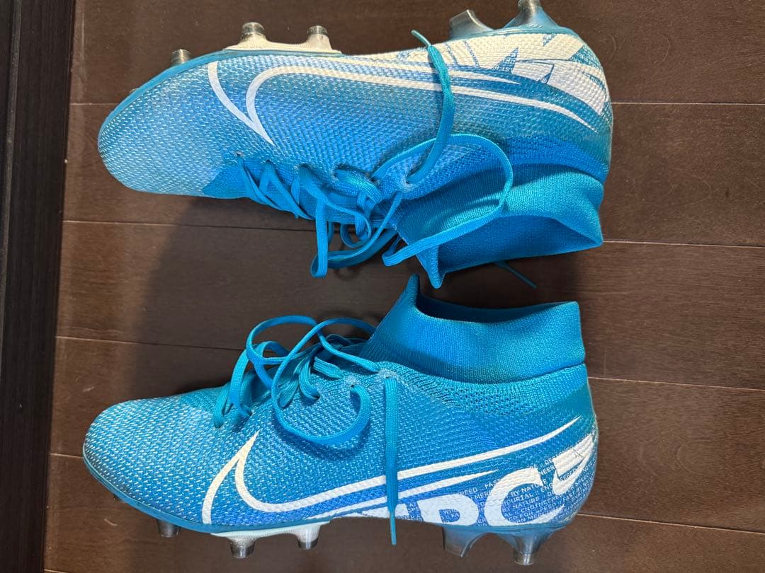 ナイキ　マーキュリアルヴェイパー13 AG 人工芝