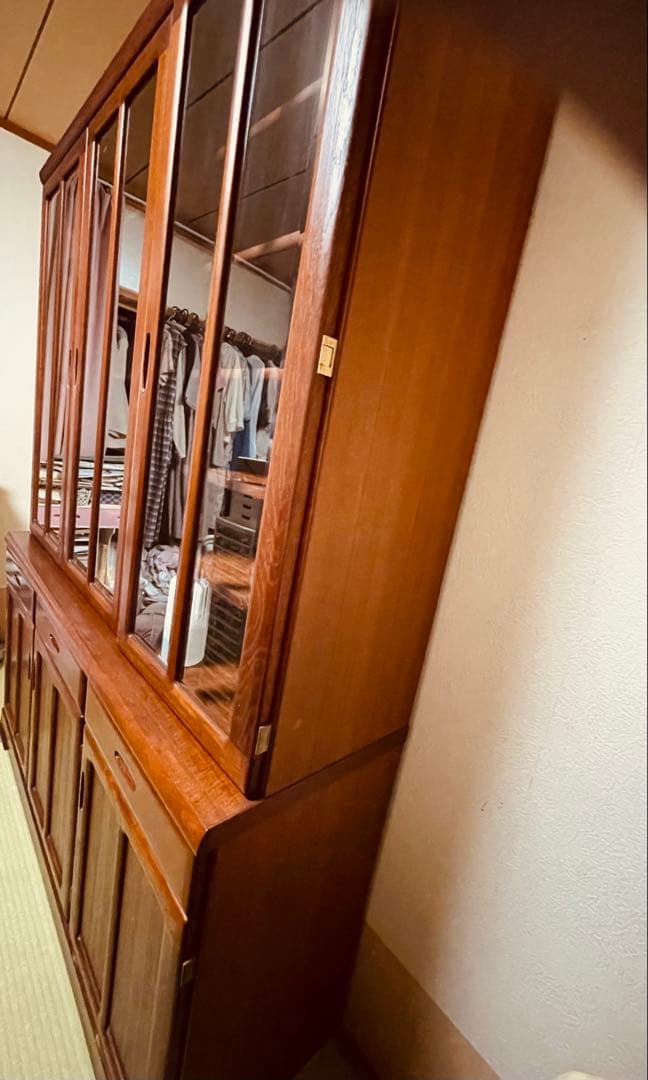 木製食器棚　ガラス扉付き キャビネット ブラウン