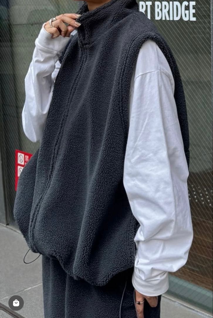 eongul ダブルジップボアベスト