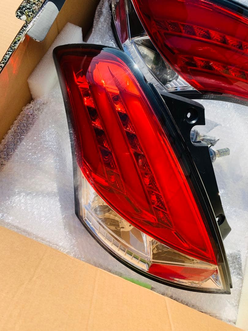 ZC32S スイフトスポーツ JUNYANテールランプ バックランプLED付