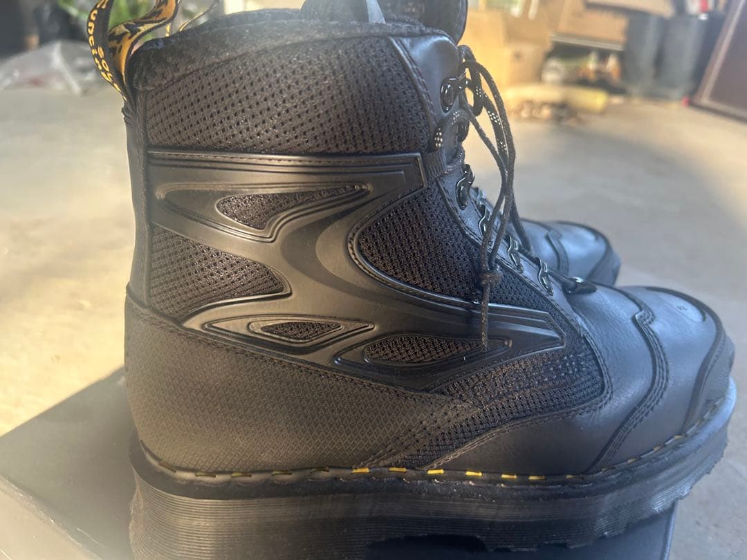 Dr.Martens 14XX EXOSHIELD XX01 8 ホール ブーツ