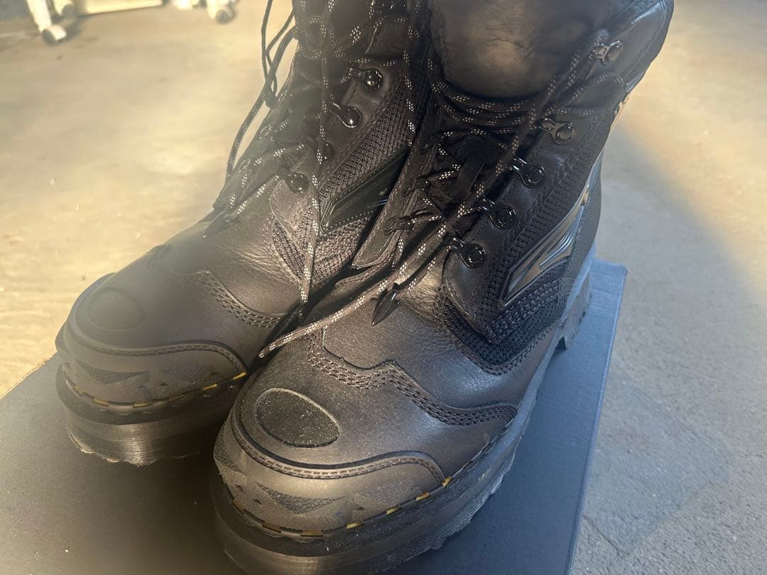 Dr.Martens 14XX EXOSHIELD XX01 8 ホール ブーツ
