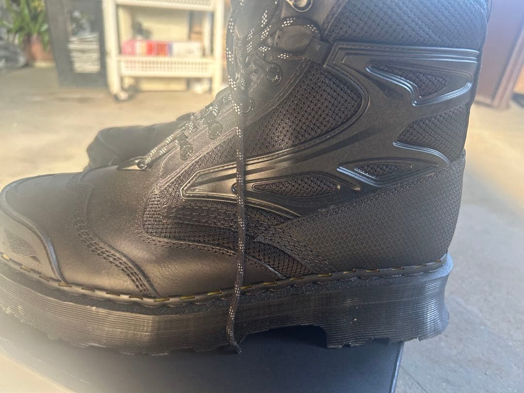 Dr.Martens 14XX EXOSHIELD XX01 8 ホール ブーツ