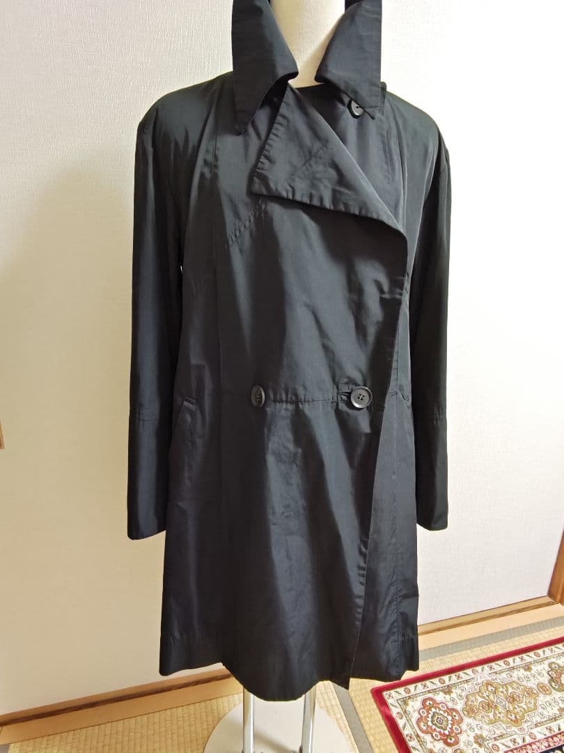 イッセイ ミヤケ　ブラックトレンチコート