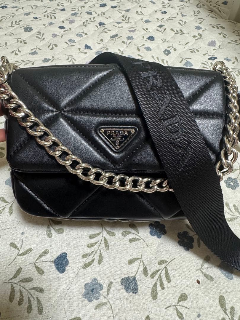 【 超美品 】PRADA ショルダーバッグ