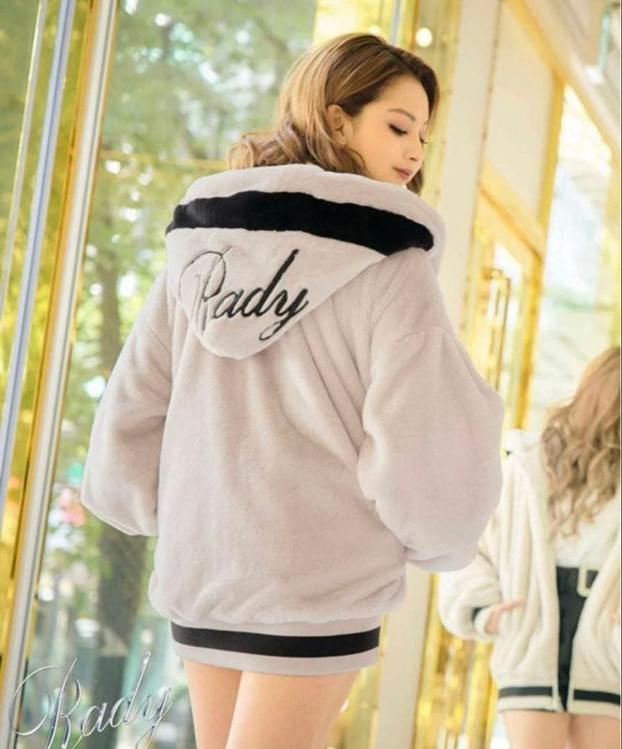 【茶】Rady ファーブルゾン ベージュ M