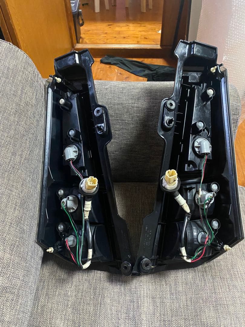 ワゴンR MH34S 左右LED純正テールランプ カバー付き